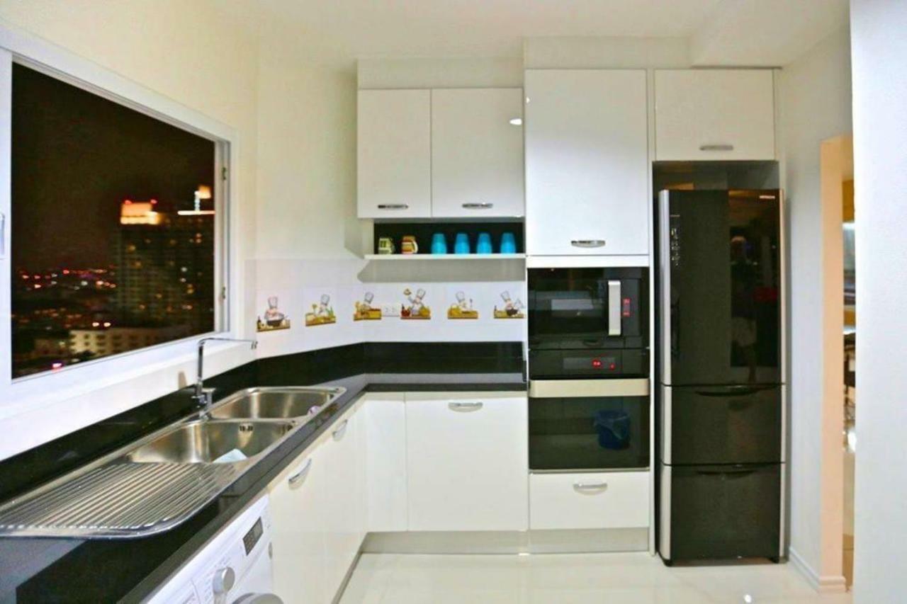 View Talay 6, 2 Bedrooms, Pattaya City Centre, Beach Road エクステリア 写真